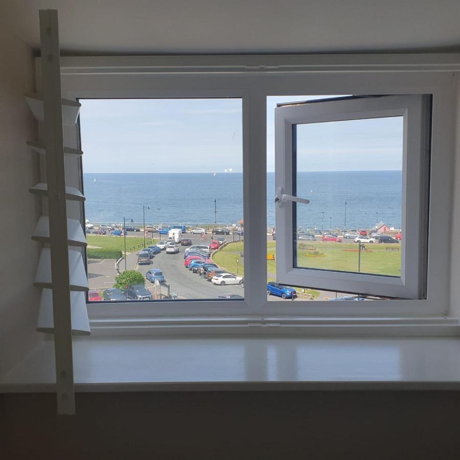Stowaways Loft Apartment Whitby Exterior foto